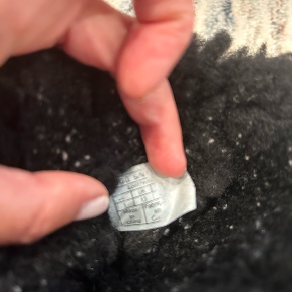 UGGS Bow Girls Boots Size 1 - Picture 4 of 6